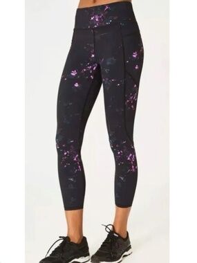 Sweaty Betty Cherry Blossom The  Zero Gravity ⅞  Leggings XS